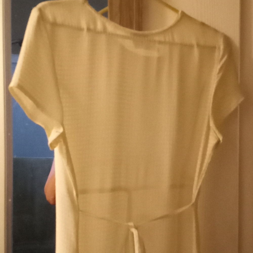 Women's Dress ๐ - Picture 4 of 4